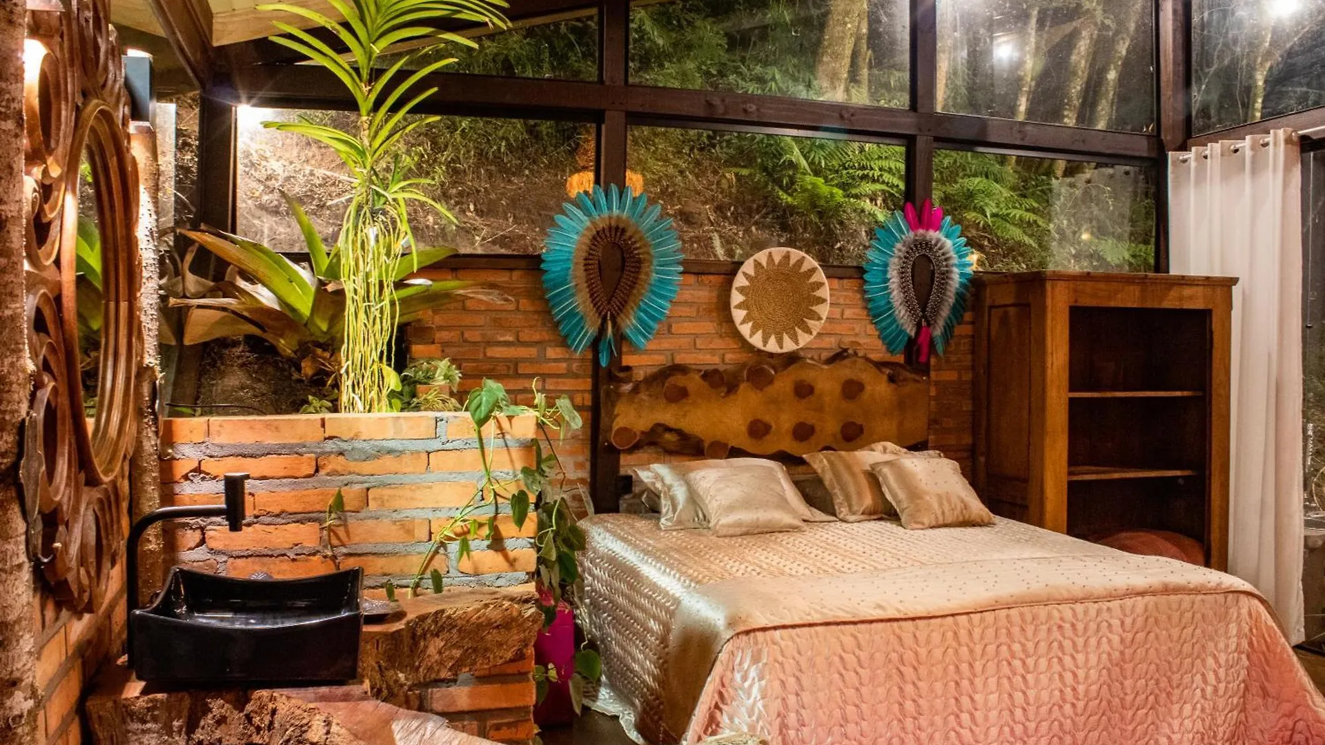 فندق Pousada Jardim Do Buda Com Cafe E Piscina أوروبيسي